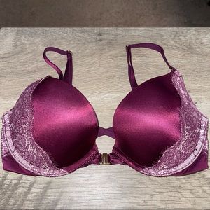 Victoria’s Secret very sexy bra